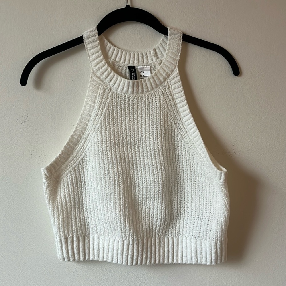 H&M sleeveless cropped halter sweater